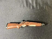 Single Flame Shot Gun Lighter (Not Working, Won’t Hold Butain)