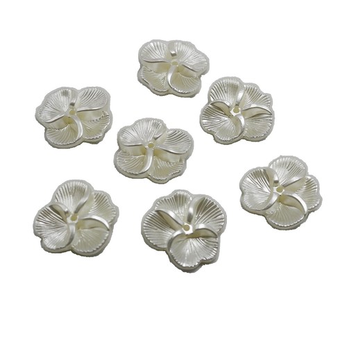 50 pcs Ivory Acrylic Pearl Flower Bead Caps 20mm Center Hole Sewing Craft DIY - Picture 8 of 8