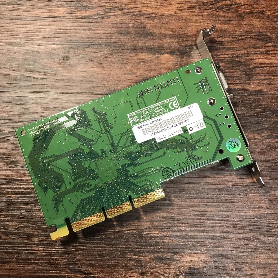 IBM 32MB NVIDIA RIVA TNT2 M64 AGP Video Card 09N5033 - Image 2 of 4