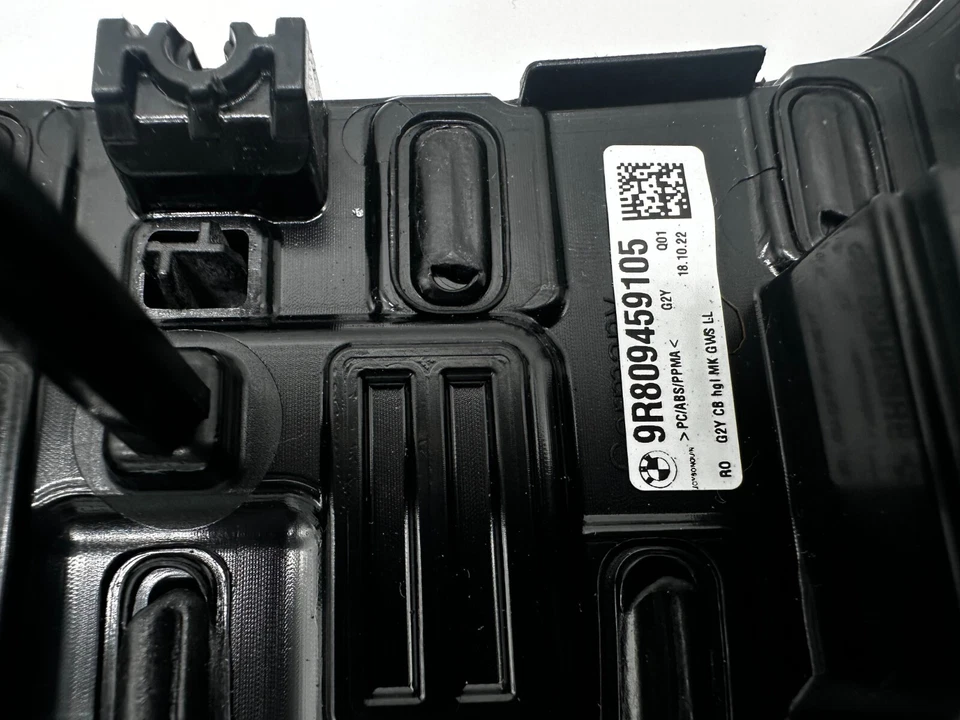 BMW M4 2021-2024 Competition OEM FIBRA DE CARBONO PALANCA DE CAMBIOS MOLDURA ENVOLVENTE 9R809459105 Foto 3 de 4