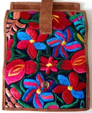 COSTA RICA PURA VIDA POCKETBOOK CLUTCH WALLET MONEY COIN STORAGE TRAVEL SOUVENIR