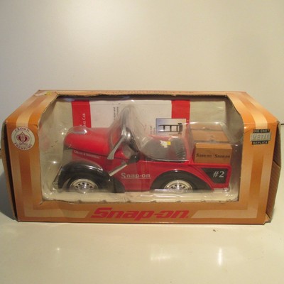snap on pedal car