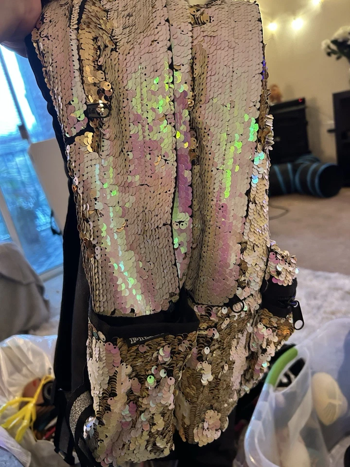 Mochila campus Victoria's Secret ouro rosa preta iridescente flip lantejoulas Bling - Imagem 2 de 4