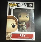 Funko Pop! Star Wars Rey Pop! Vinyl Figure Bobble-Head #104