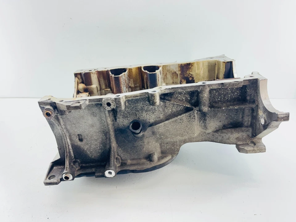 2011-2017 Lexus CT200h OEM 1.8L Engine Upper Oil Pan OEM - Image 3 of 4