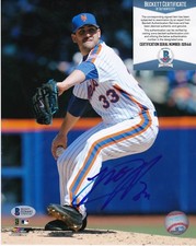 MATT HARVEY  NEW YORK METS  BECKETT AUTHENTICATED  ACTION SIGNED 8x10