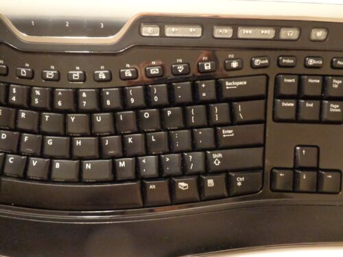 Microsoft Wireless Laser Desktop 7000 (included mouse, keyboard, usb receiver) - Picture 3 of 15
