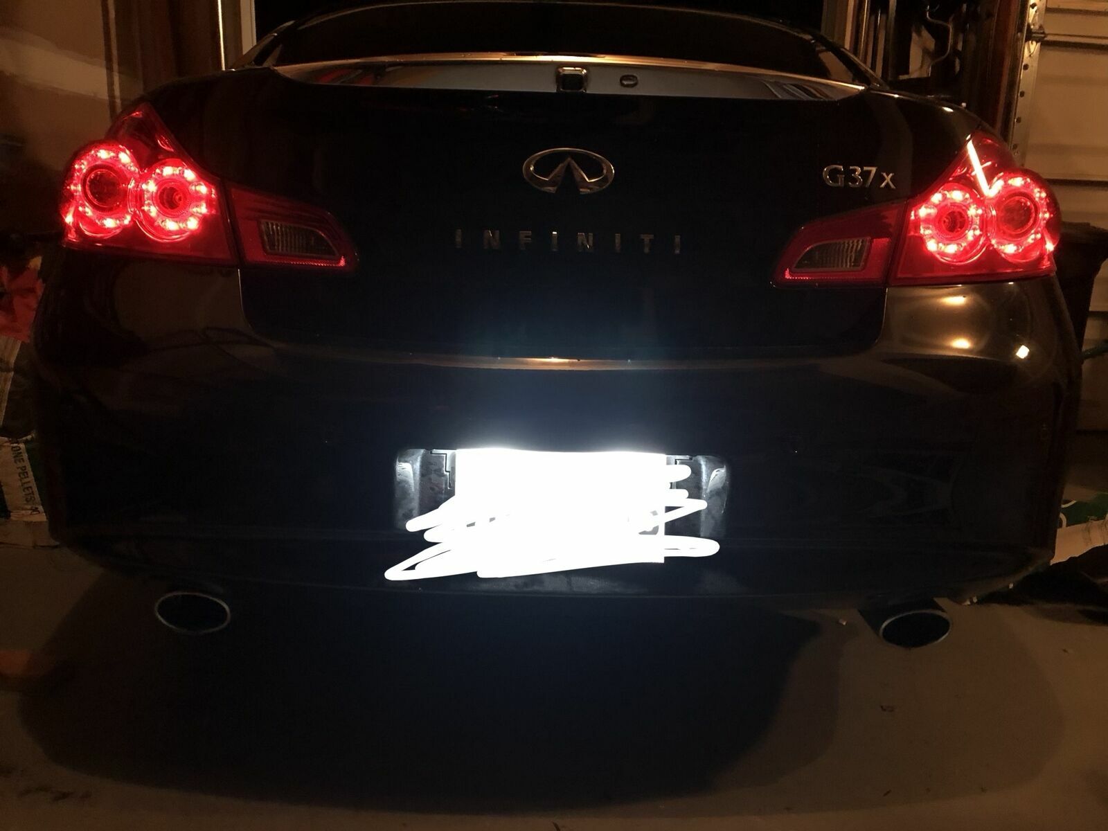 Rear License Plate Lamp Bracket for INFINITI Q60 Q40 G25 G35 G37 Coupe