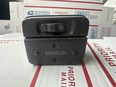 JC576 92-95 OEM USDM Honda Civic EG6 EG9 EJ1 DASH POWER MIRROR SWITCH OEM