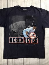 GUC VTG Starter Derek Jeter Graphic T-Shirt Yankees Captain Youth Medium