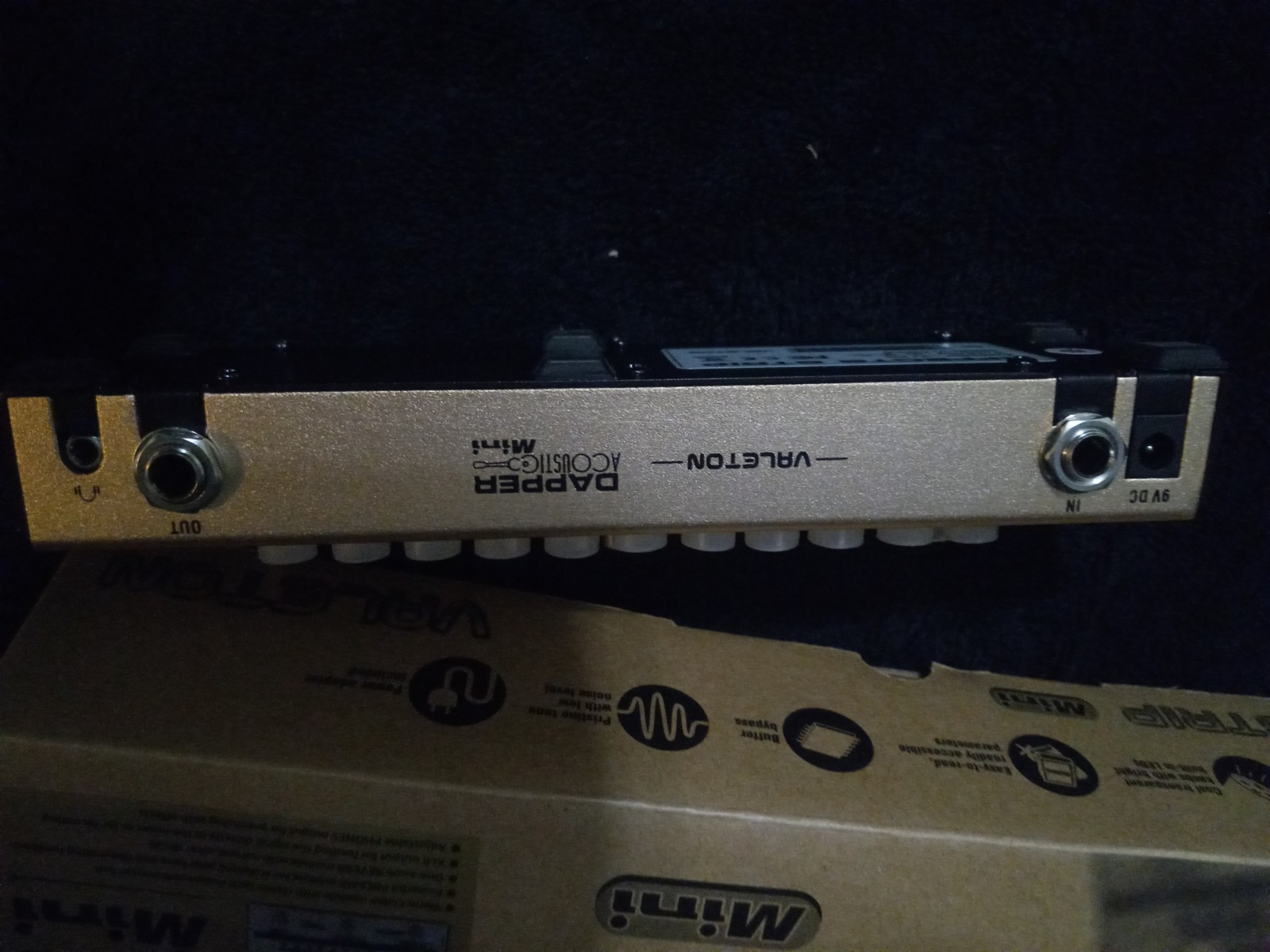 Valeton Dapper Mini Acoustic Effects Pedal