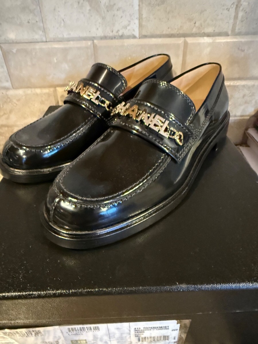 CHANEL 21S NEW TAGS CLASSIC BLACK LEATHER GOLD CC CHAIN CHANEL 21S NEW TAGS CLASSIC BLACK LEATHER GOLD CC CHAIN