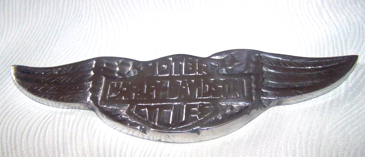 Harley Davidson Aluminum Bar & Shield Wing Sissy Bar Emblem En Hecho