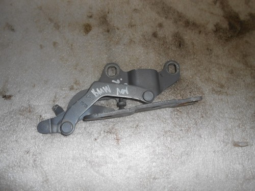 Motorhaubenscharnier Haubenscharnier BMW 1er E87 Bj.2004-2007 rechts