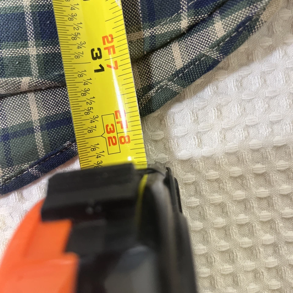 John Ashford Pinpoint Wrinkle Resistant long sleeve Dress Shirt L 16 1/2 - Image 4 of 4