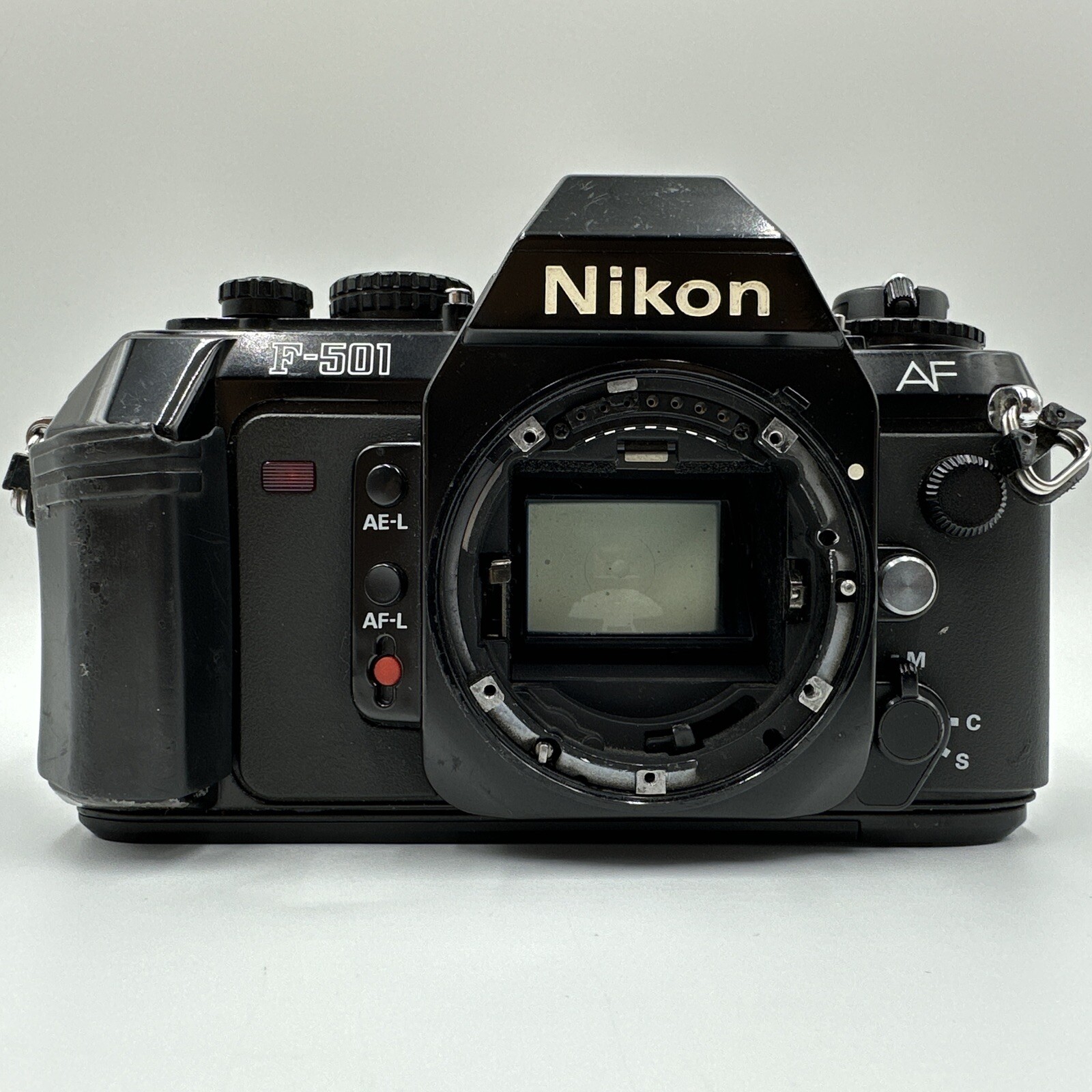 Nikon F501 35MM SLR Film Camera • PARTS/REPAIRS eBay