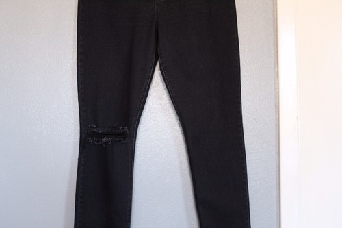 Reformation Faded Black Destroyed High & Skinny Jeans 31 Organic Cotton Stretch - Picture 2 of 6