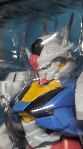 Bandai GUNDAM UNIVERSE Mobile Suit Gundam: Gundam Aerial - Picture 9 of 11
