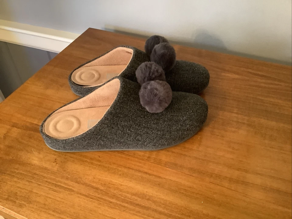 Fit Flop Christie Pom 拖鞋全新尺寸 6 灰色 — 第 3/4 张图片