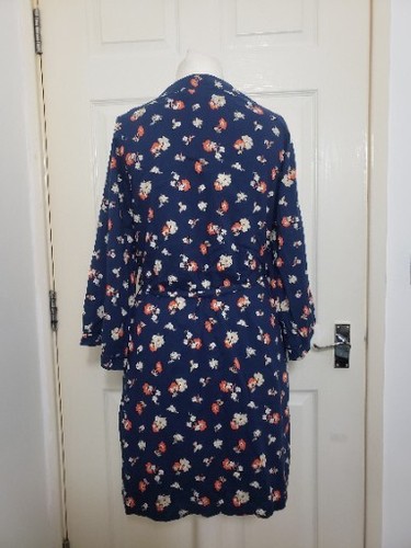 H&M Navy Blue Floral Kimono Jacket Size 8/10/12 - Picture 5 of 5