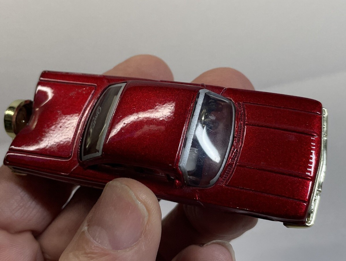 STREET LOW 1960 Chevrolet Impala, Jada Toys Lowrider Series STREET LOW 1960 Chevrolet Impala, Jada Toys Lowrider Series