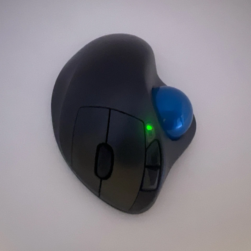 Logitech M570 Wireless Trackball Ergonomic Mouse with Receiver Tested Works! - Image 4 of 4