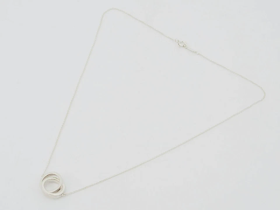 Colgante círculo entrelazado Tiffany Tiffany 1837 plata 60013808 damas TIFFANY Foto 2 de 4