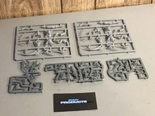 A39819 WARHAMMER 40K TYRANIDS BITS ON SPRUE LOT WARRRIOR 2X NO RIPPERS  EXTRAS