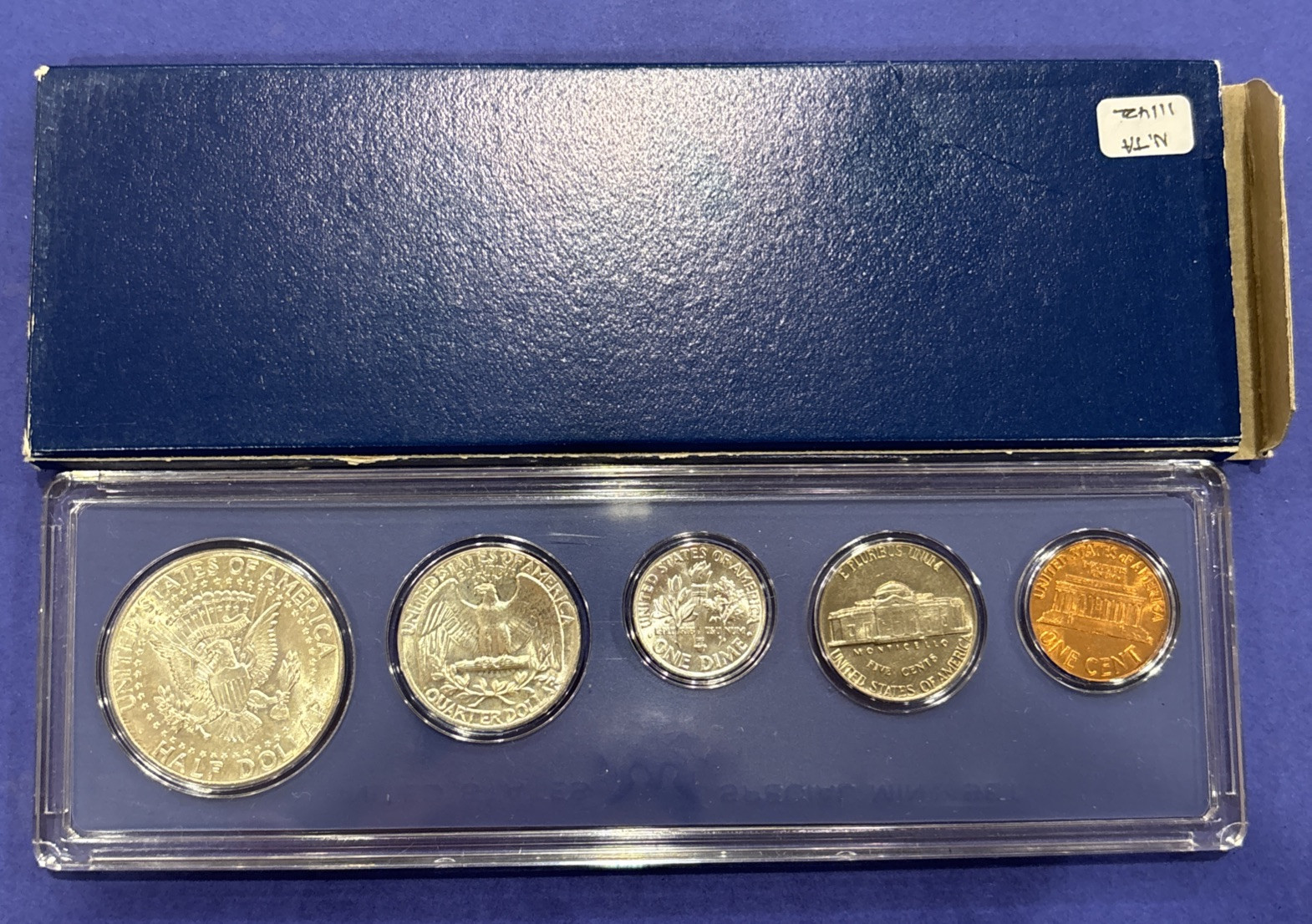The  Mint プラチナジュビリー 50pプルーフ銀貨 The Mint プラチナジュビリー 50pプルーフ銀貨 The Mint プラチナ