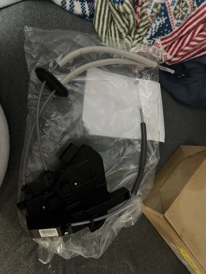 Conjunto de actuador de bloqueo Kia Optima EX 2017 Foto 3 de 4