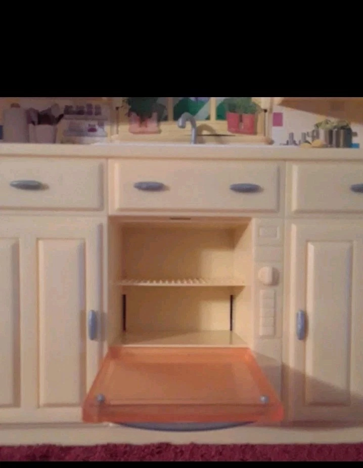 Barbie Mattel 2002 jugar todo el día fregadero de cocina refrigerador gabinetes estufa  Foto 3 de 4