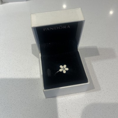 Pandora Ring Gänseblümchen Blume weiß Emaille Größe 50