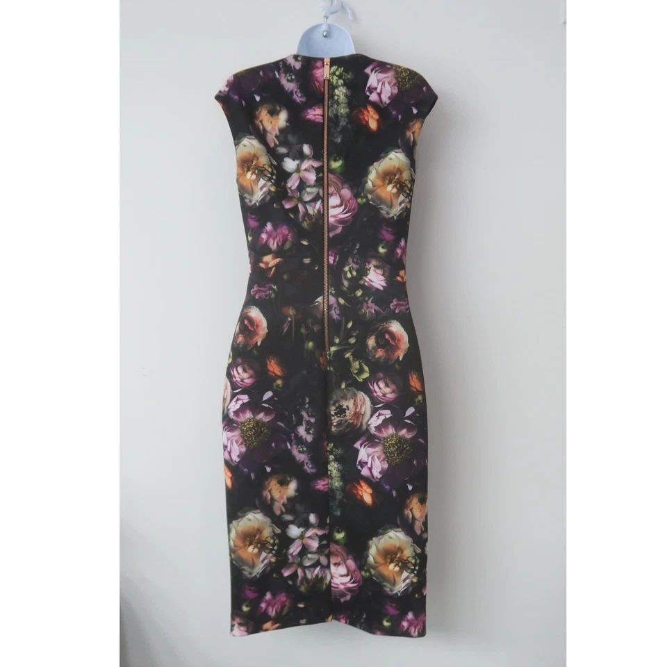 Vestido Vaina Floral Ted Baker Talla 3 (US 6-8) Boda Evento Invitado Formal Elegante Foto 2 de 4