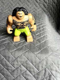 Lego Maui Minifigure Minifig Disney Hawaii Moana&rsquo;s Ocean Voyage 41150 moa003