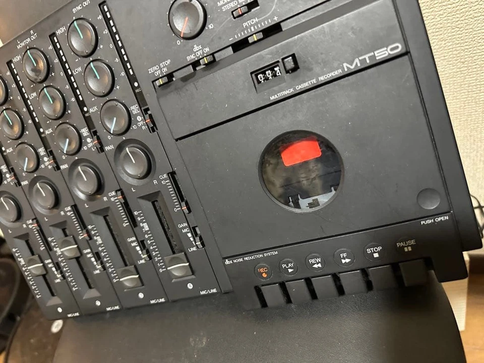 YAMAHA MT50 Multitrack Cassette Tape Recorder 4 track Tested w/ Power Cable Used - Image 4 of 4