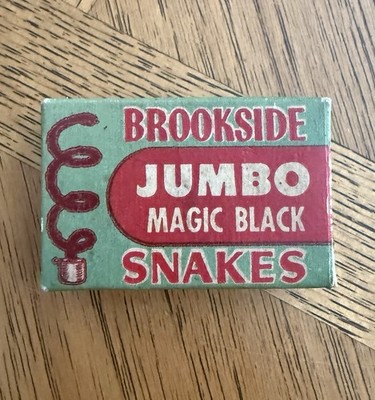 VINTAGE Magic Trick: BROOKSIDE Jumbo Magic Snakes Box
