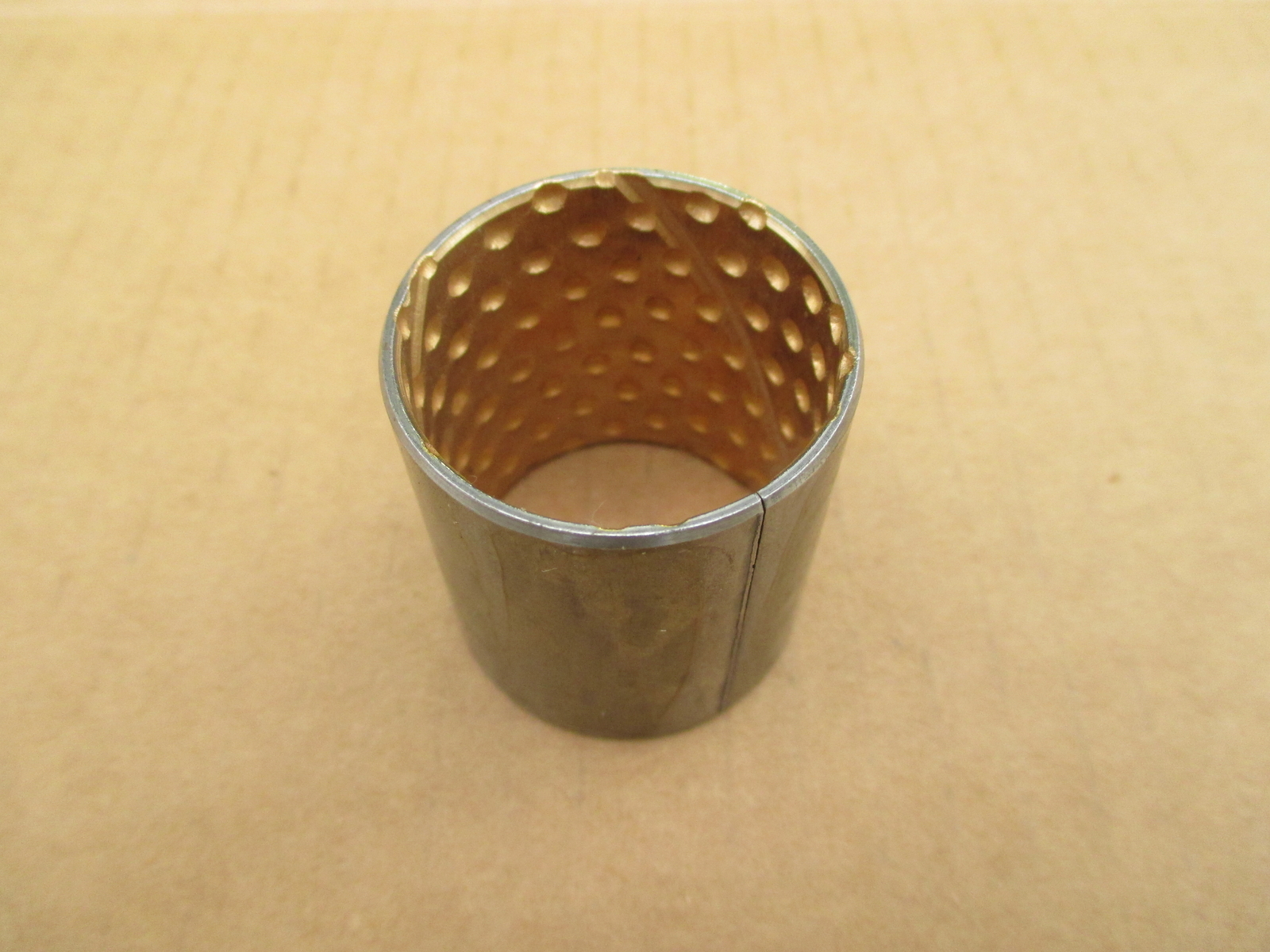 Spindle Bushing Fits Allis Chalmers 190 180 200 D19 170 D10 D12 D14 185 175 D17
