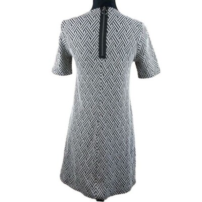 Divided back zip dress. Charcoal and cream pattern. Short sleeves