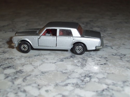 1979 MATCHBOX SUPERFAST # 39 ROLLS ROYCE SILVER SHADOW SILVER W / RED INTERIOR - Picture 2 of 6