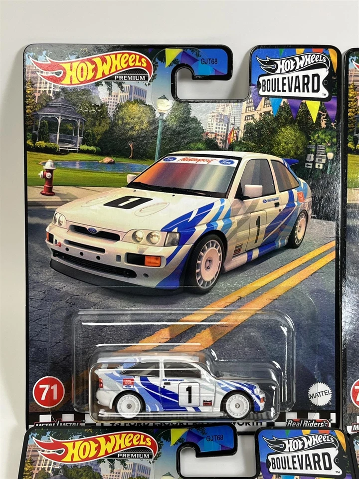 Hot Wheels Boulevard 5 Car Set Real Riders 1:64 Scale GJT68 979Q - Image 2 of 4