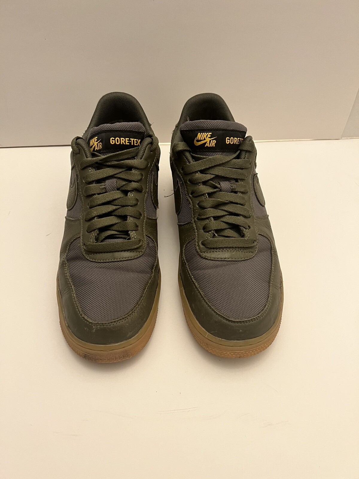 Nike Men's Air Force 1 GORE-TEX Casual Shoes in Green Size 8.0 | Leather