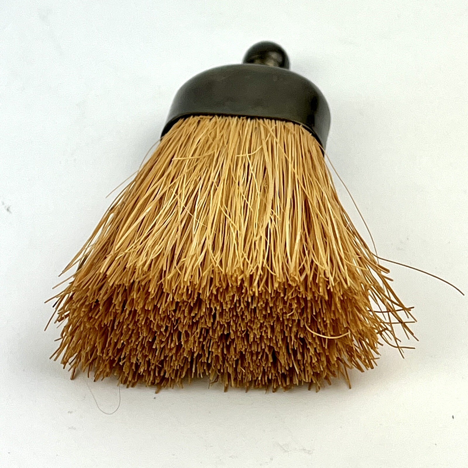 Vtg Small Hand Held Whisk Broom Metal Handle Antique Table Crumb Brush