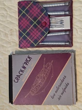 VTG HMQ Crack n' Pick Nut or Lobster Cracker and 6 Picks  w Plaid Vinyl Pouch
