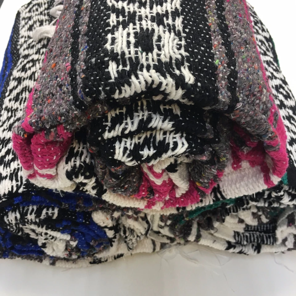 Genuine Falsa Mexican Blanket Hand Woven Serape Throw Yoga Mat Made in Mexico  - Image 4 of 4