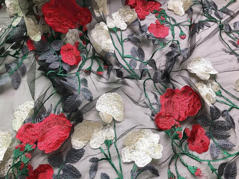 1yard Lace Fabric Red Rose Floral Embroidery Tulle Fabric for Bridal Long  Dress