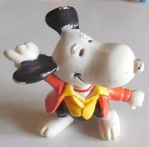 snoopy pupazzo