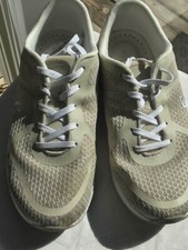 Zapatillas Tenis Mujer Easy Spirit Color Beige Talla 8 con Cordones Buen Estado Pre
