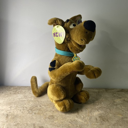 Plush Scaredy Cat Talking Scooby Doo 