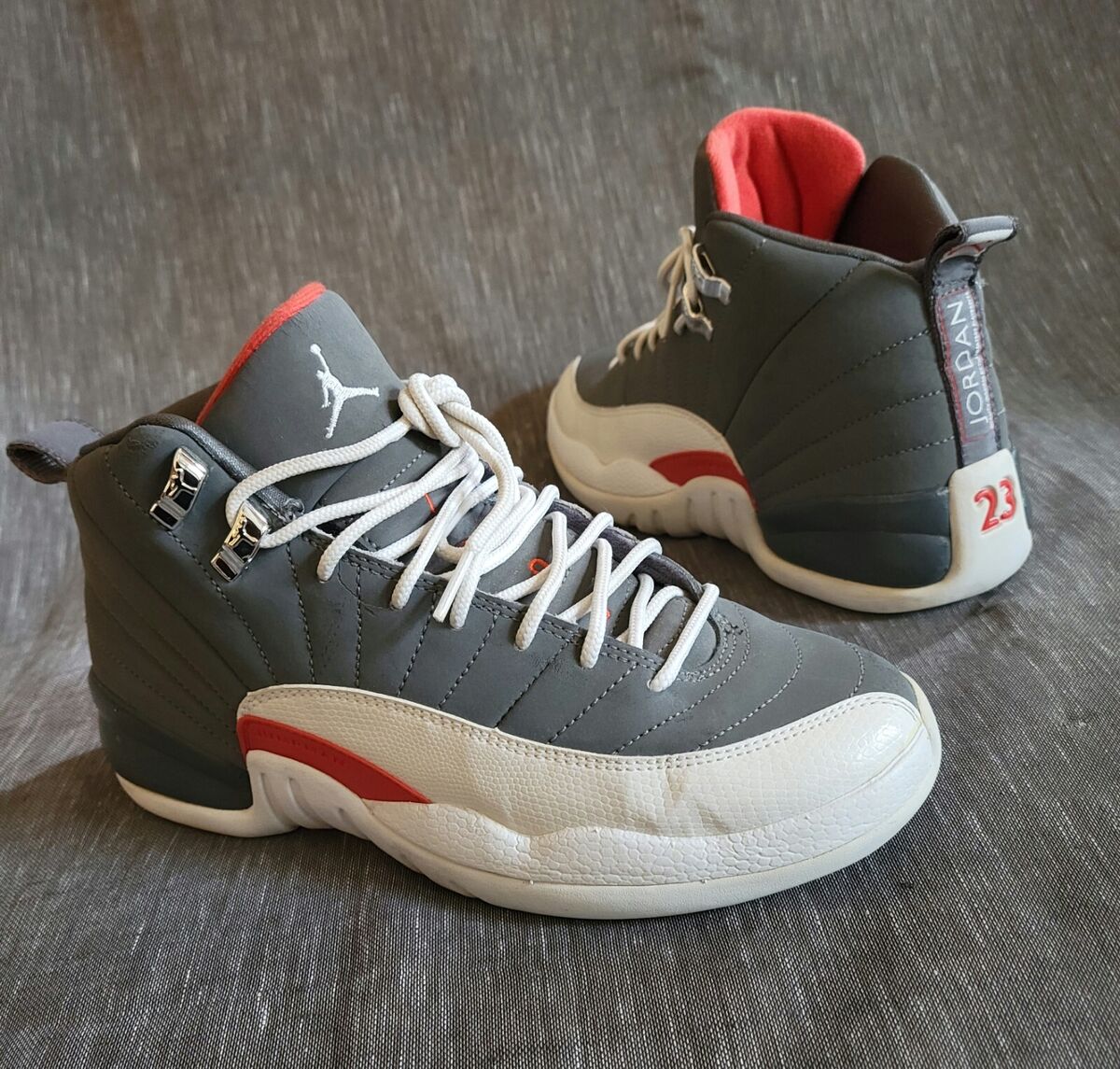 Youth/Women's Nike Air Jordan 12 Retro Cool Grey Size 5Y Youth/Women's Nike Air Jordan 12 Retro Cool Grey Size 5Y