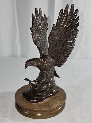 Vintage American Bald Eagle Sculpture Statue Brass Bronze Finish Wood Base USA
